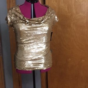 Inc International Concept top